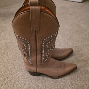 Frye Tan Leather Studded Western Cowgirl / Cowboy Pink Crystal Rhinestone Boots